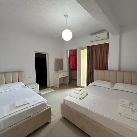 Hotel Giulio Golem (Tirana)