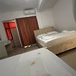 Giulio 3*